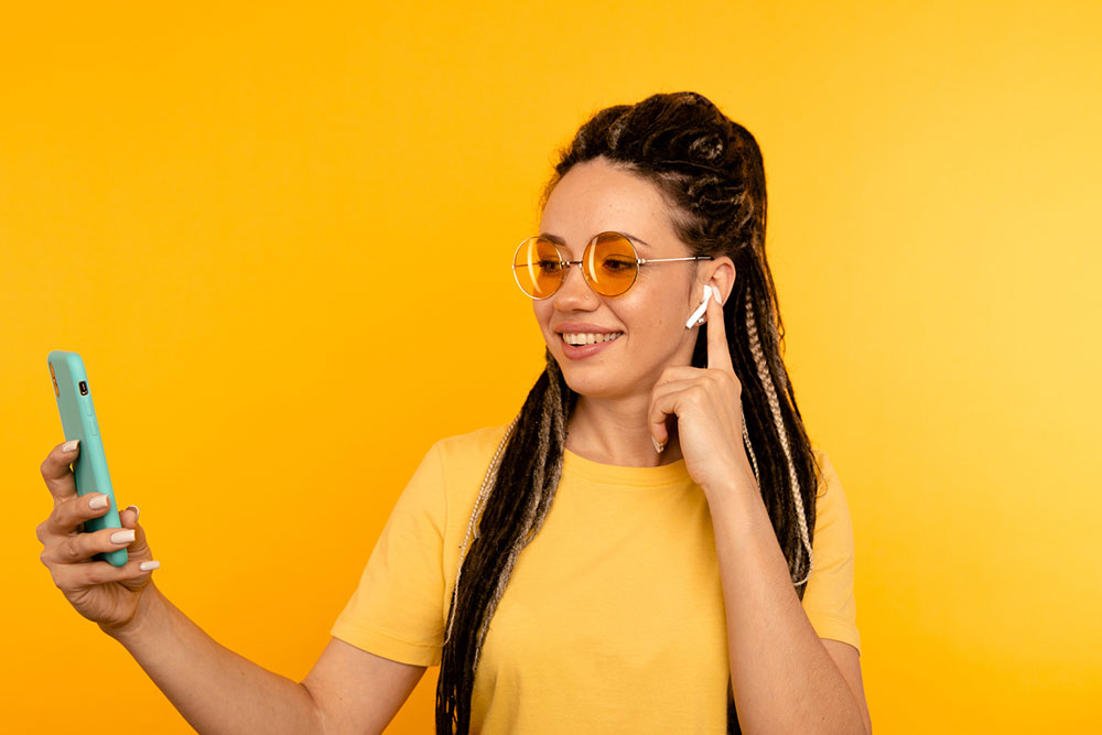 AirPods – Top Features and Deals to Consider