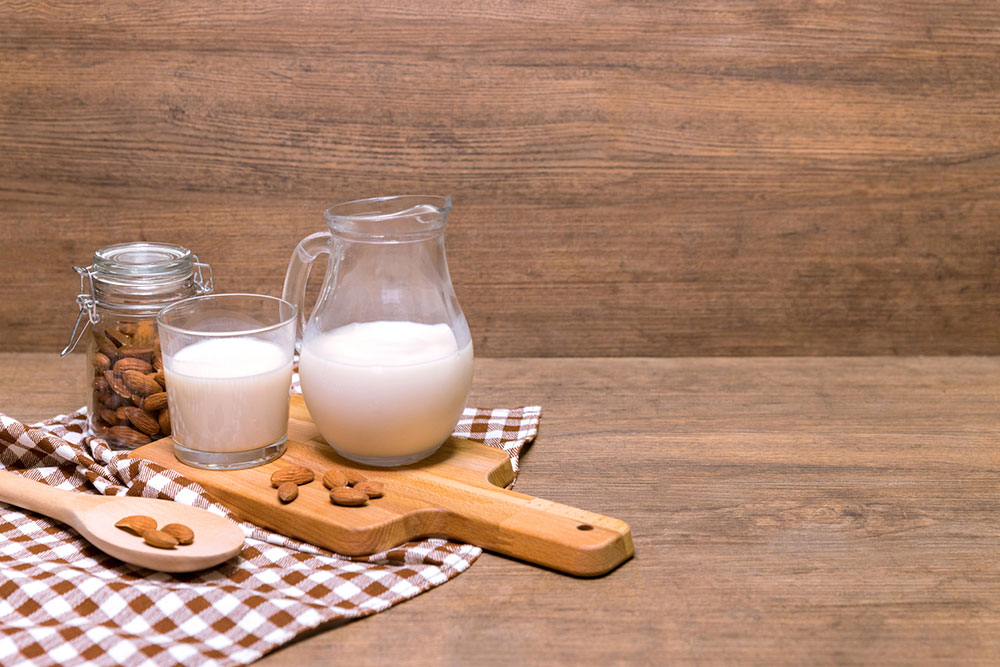 Lactose-free milk – Its benefits and tips for finding the best one